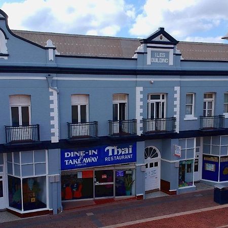 Хостел Geraldton Backpackers Экстерьер фото