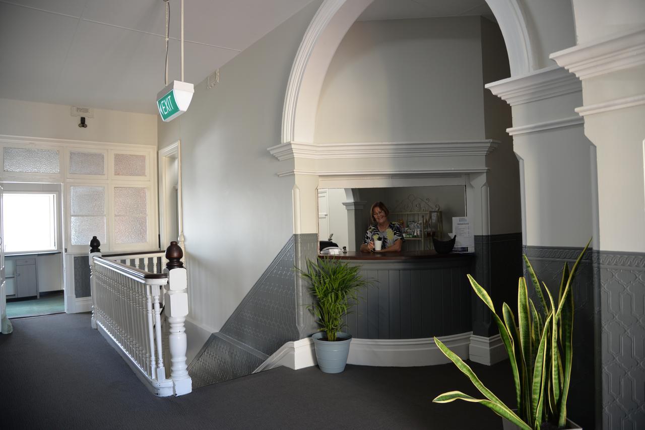 Хостел Geraldton Backpackers Экстерьер фото